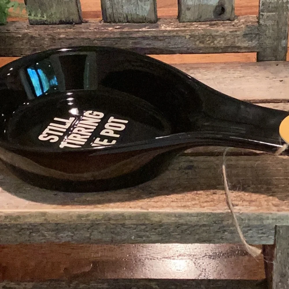 Kitchen Spoon Rest - STILL STIRRING THE POT